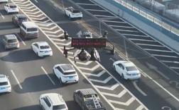 济南交警使用无人机严查龟速车，网友力挺全国推行并呼吁扣分罚款