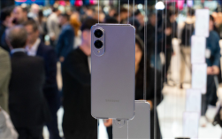 三星Galaxy S25 Edge配备康宁第二代大猩猩玻璃陶瓷，超强抗摔，一米跌落十次无损展示