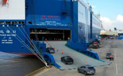 全国最大光伏能源+LNG双燃料汽车运输船交付首航，汽车海运船队迎新成员