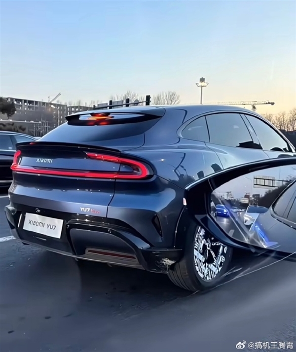 小米YU7陆地战车,御风而行,雷军揭秘小米御7新动向-图6 小米YU7陆地战车,御风而行,雷军揭秘小米御7新动向-图6