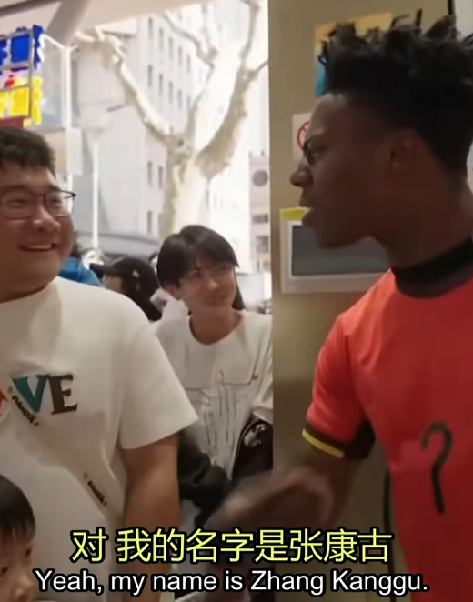 甲亢哥直播引发轰动,全球观众高喊中国牛逼!-图8 甲亢哥直播引发轰动,全球观众高喊中国牛逼!-图8