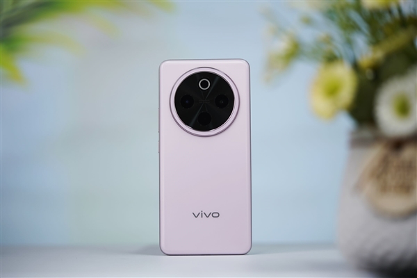 vivo Y300 Pro+强大7300mAh电池手机图赏-图4
