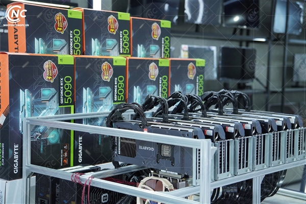 越南打造AI服务器,七块RTX 5090驱动,总功耗超4000W-图2 越南打造AI服务器,七块RTX 5090驱动,总功耗超4000W-图2