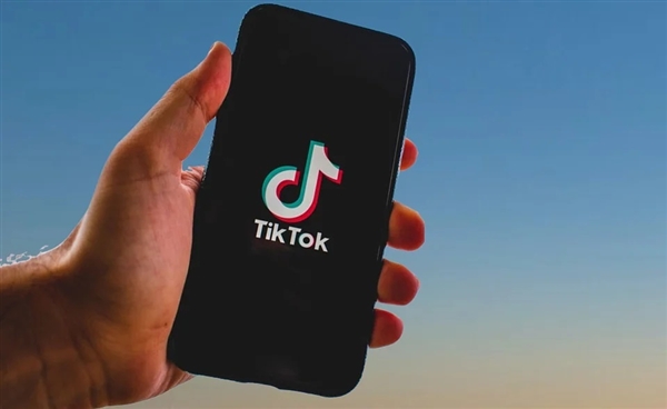 特朗普对TikTok再次施压,75天宽限期引发争议,字节跳动回应未达成协议标题建议,特朗普再次推迟TikTok禁令宽限期,字节跳动称未达成任何协议。-图2 特朗普对TikTok再次施压,75天宽限期引发争议,字节跳动回应未达成协议标题建议,特朗普再次推迟TikTok禁令宽限期,字节跳动称未达成任何协议。-图2