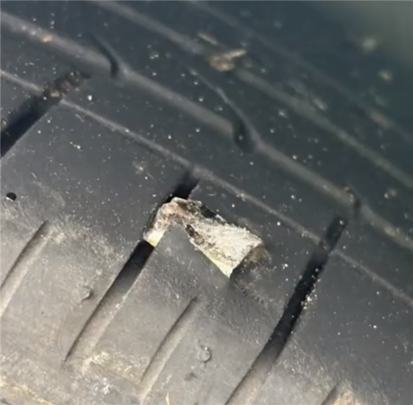 澳大利亚最繁忙高速公路车辆轮胎遭扎致交通瘫痪事件-图1 澳大利亚最繁忙高速公路车辆轮胎遭扎致交通瘫痪事件-图1