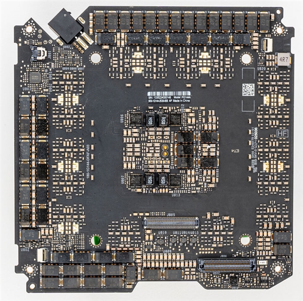 RTX PRO 6000专业显卡开售，96GB显存，价格高达9万元-图11