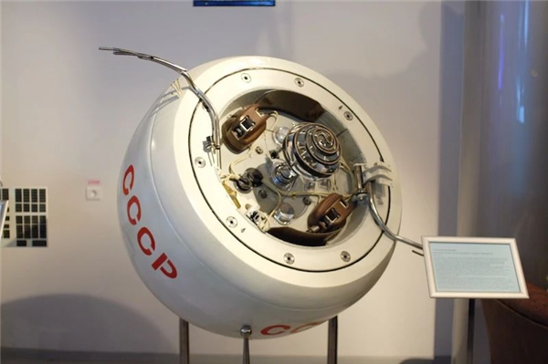 前苏联金星探测器流浪太空53年后重返地球,携带神秘物品揭秘金星之谜-图1 前苏联金星探测器流浪太空53年后重返地球,携带神秘物品揭秘金星之谜-图1