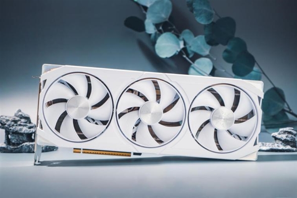 耕升GeForce RTX 5070助力风暴崛起阵营对决,踏雪征服每一场战斗!-图9 耕升GeForce RTX 5070助力风暴崛起阵营对决,踏雪征服每一场战斗!-图9