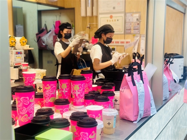 淘宝闪购上线助力品牌生意飙升，超1500家品牌在饿了么刷新历史峰值记录，狂飙不止步！-图1