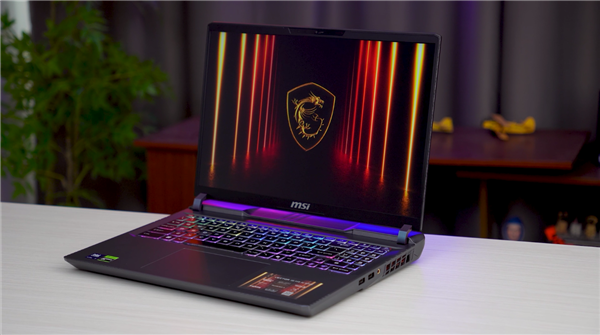 微星游戏本RTX5070新品配置震撼发布,神影系列超值价7999元起售!-图2 微星游戏本RTX5070新品配置震撼发布,神影系列超值价7999元起售!-图2