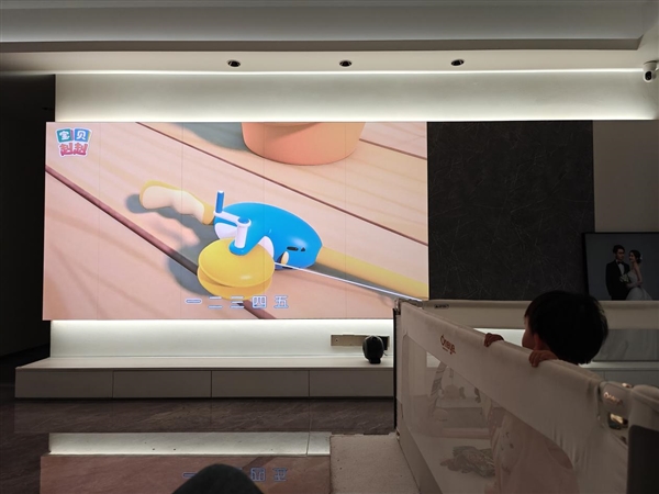 海信Vidda C3与当贝F7Pro对比,谁更适合客厅观影?参数配置全解析-图3 海信Vidda C3与当贝F7Pro对比,谁更适合客厅观影?参数配置全解析-图3