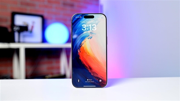 苹果iPhone 16 Pro惊爆价5498元,回收商争相加价收购!-图1 苹果iPhone 16 Pro惊爆价5498元,回收商争相加价收购!-图1