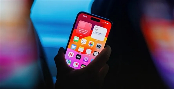 苹果20周年新款iPhone重磅曝光,曲面环绕屏设计,告别传统牙膏包装时代-图1 苹果20周年新款iPhone重磅曝光,曲面环绕屏设计,告别传统牙膏包装时代-图1