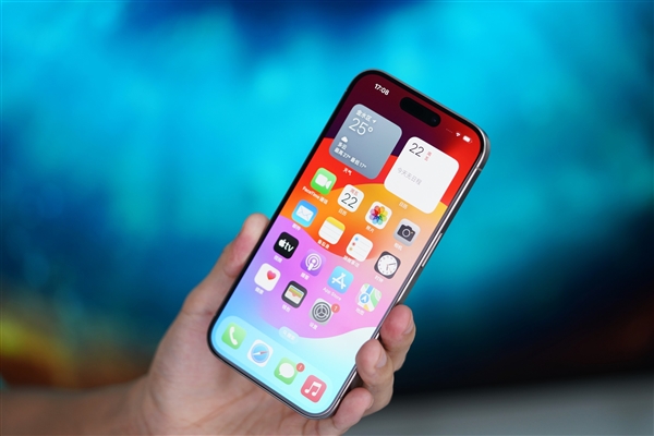 苹果涨价传闻背后的真相,新iPhone价格飙升,并非关税所致,特朗普面子效应显现-图1 苹果涨价传闻背后的真相,新iPhone价格飙升,并非关税所致,特朗普面子效应显现-图1