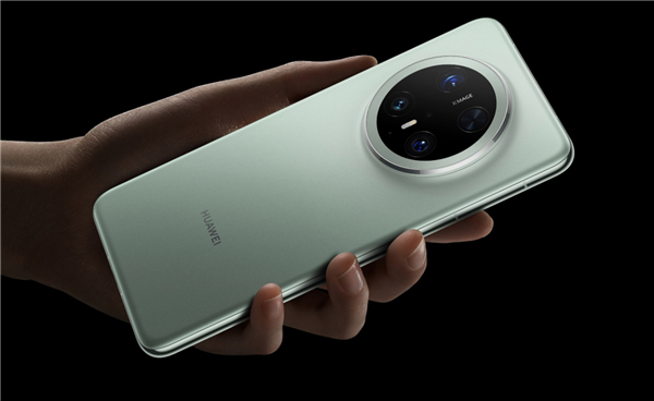苹果iPhone 16 Pro与华为Mate 70 Pro,哪款更值得购买?价格均为5499元-图1 苹果iPhone 16 Pro与华为Mate 70 Pro,哪款更值得购买?价格均为5499元-图1
