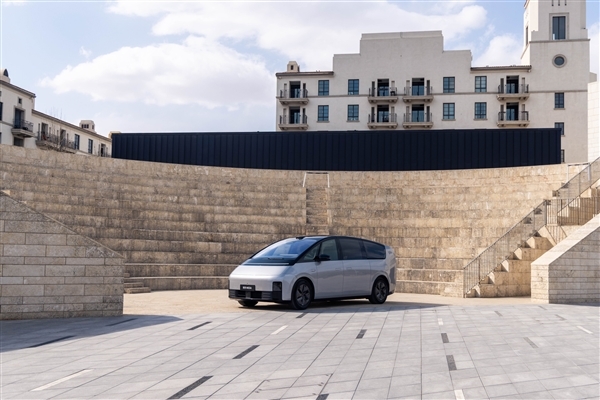 揭秘李想口中的理想最高配，行业标准下的‘Home’追求-图2